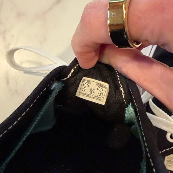 Women’s VANS Low Top Size 8 - Picture 6 of 8